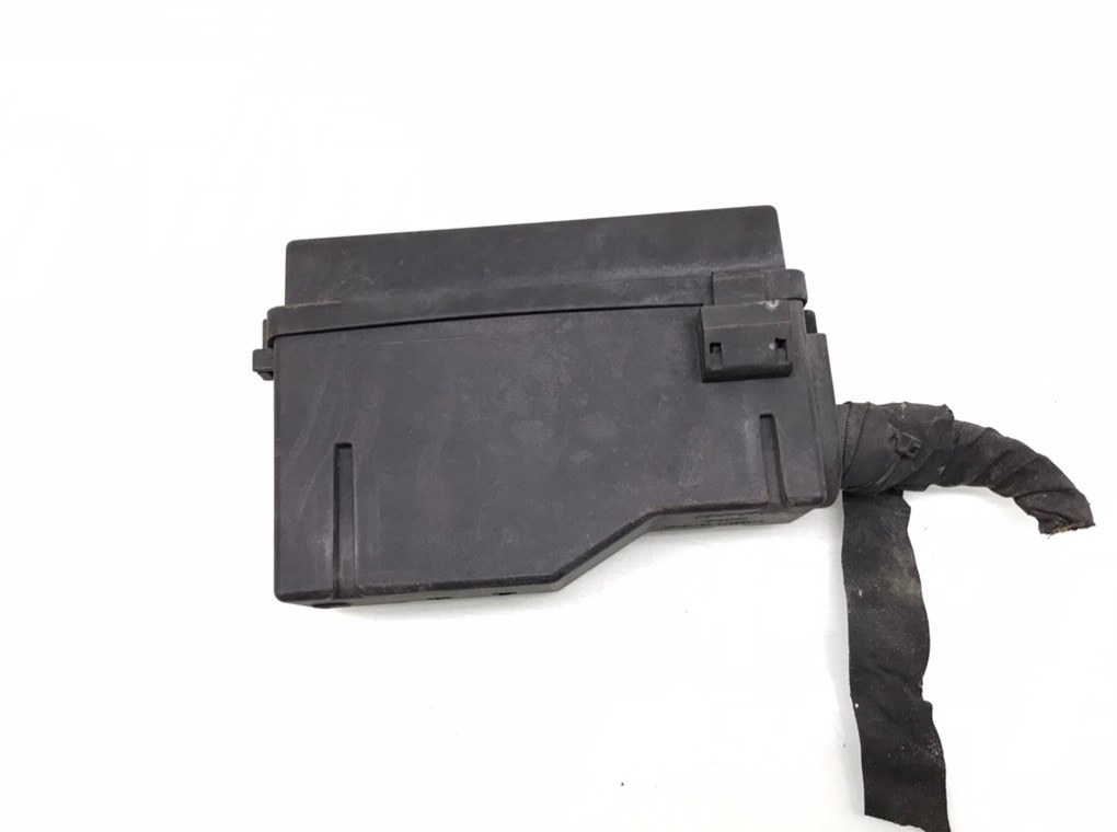 Блок предохранителей бу для Saab 9-3  2.0 Ti,  2004 г.