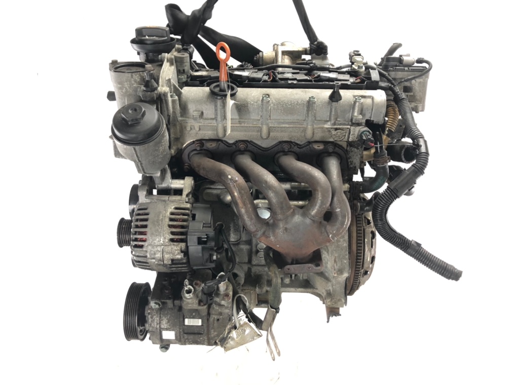 Двигатель (ДВС)  бу для Volkswagen Golf 5 1.6 i,  2005 г.