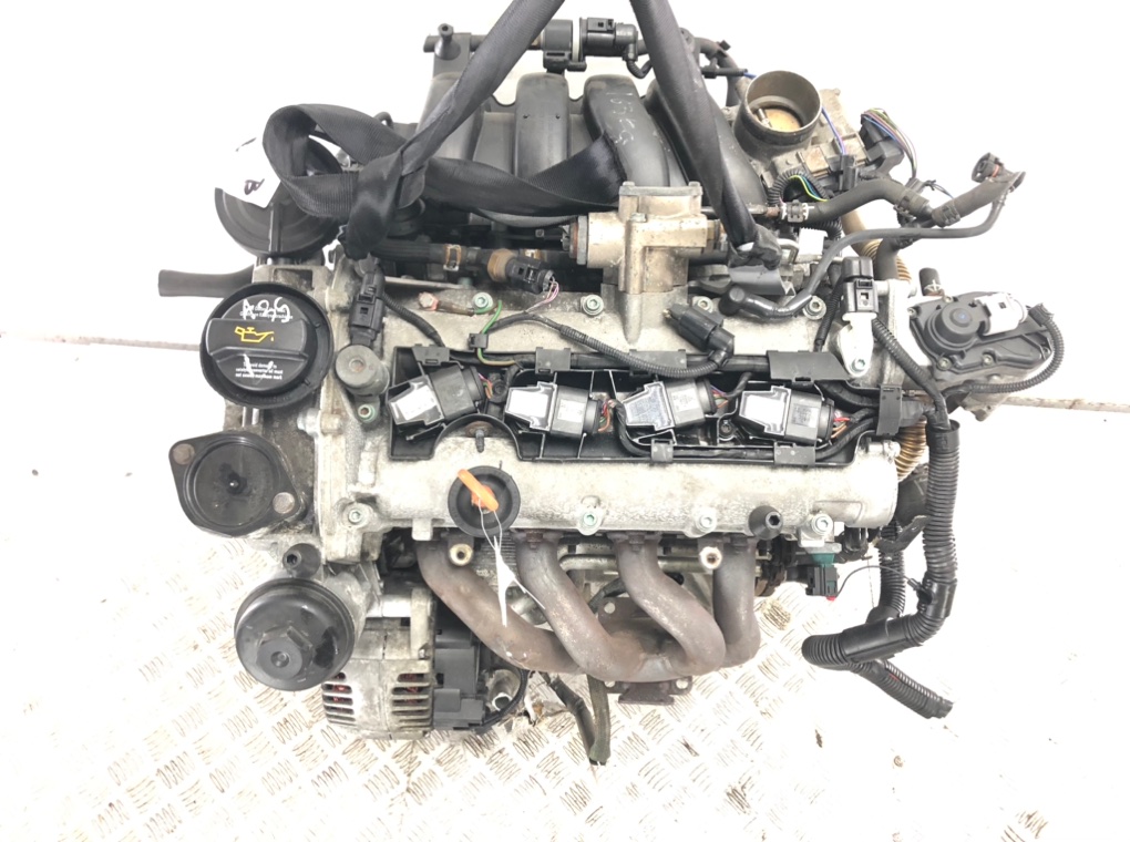 Двигатель (ДВС)  бу для Volkswagen Golf 5 1.6 i,  2005 г.