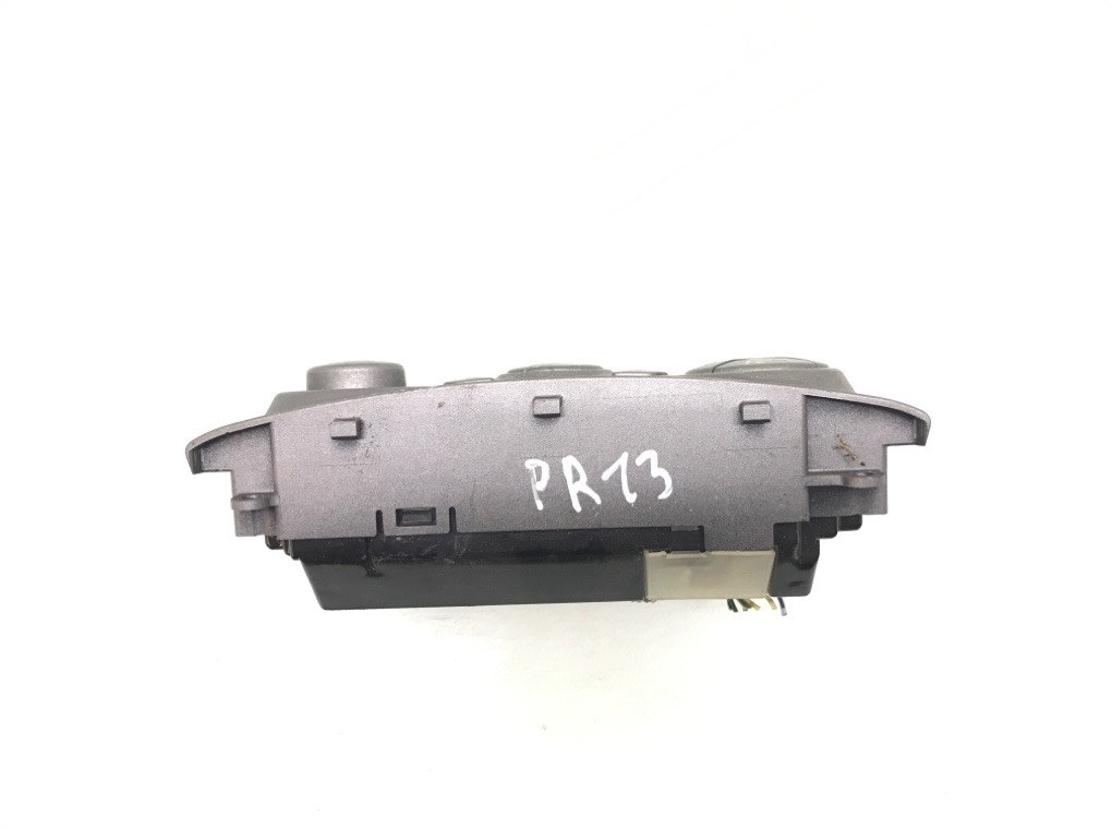 Блок управления печки/климат-контроля бу для Toyota Celica 1.8 i, 1999 г. Блок управления печки/климат-контроля бу для Toyota Celica 1.8 i, 1999 г.