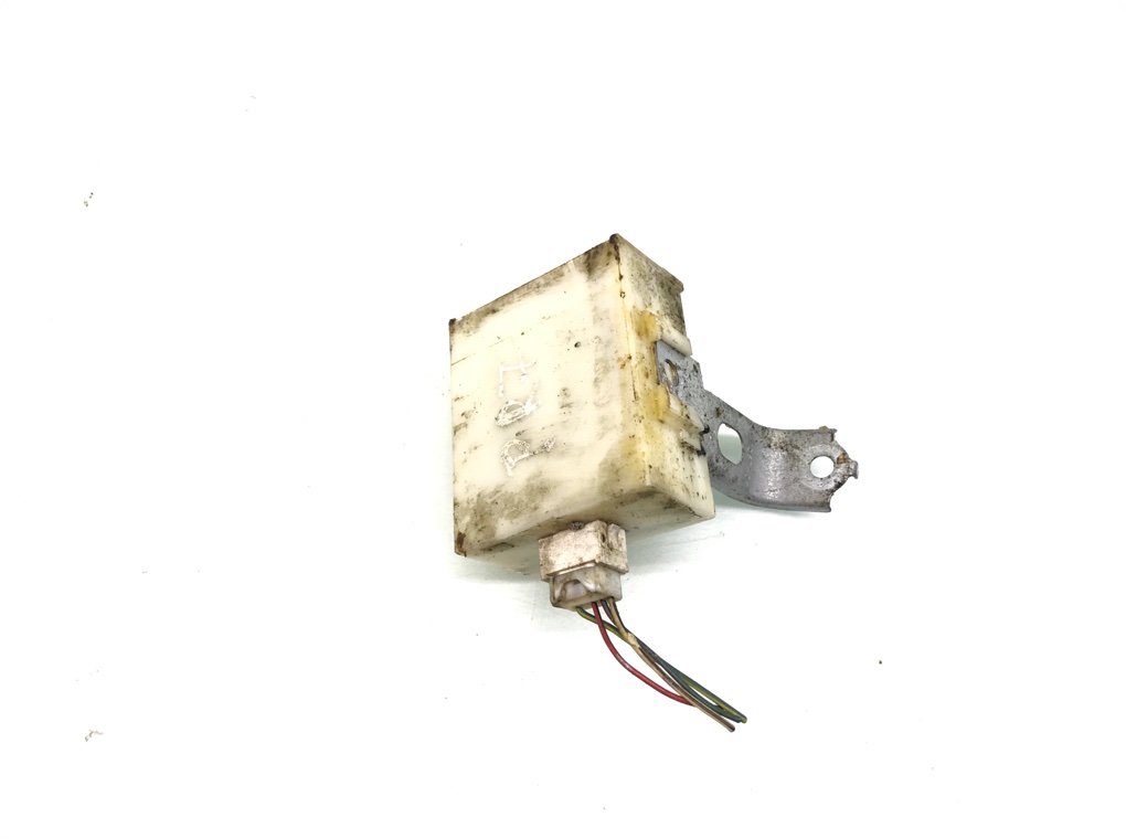 Блок управления центральным замком бу для Toyota Yaris P1 1.4 D-4D,  2004 г.