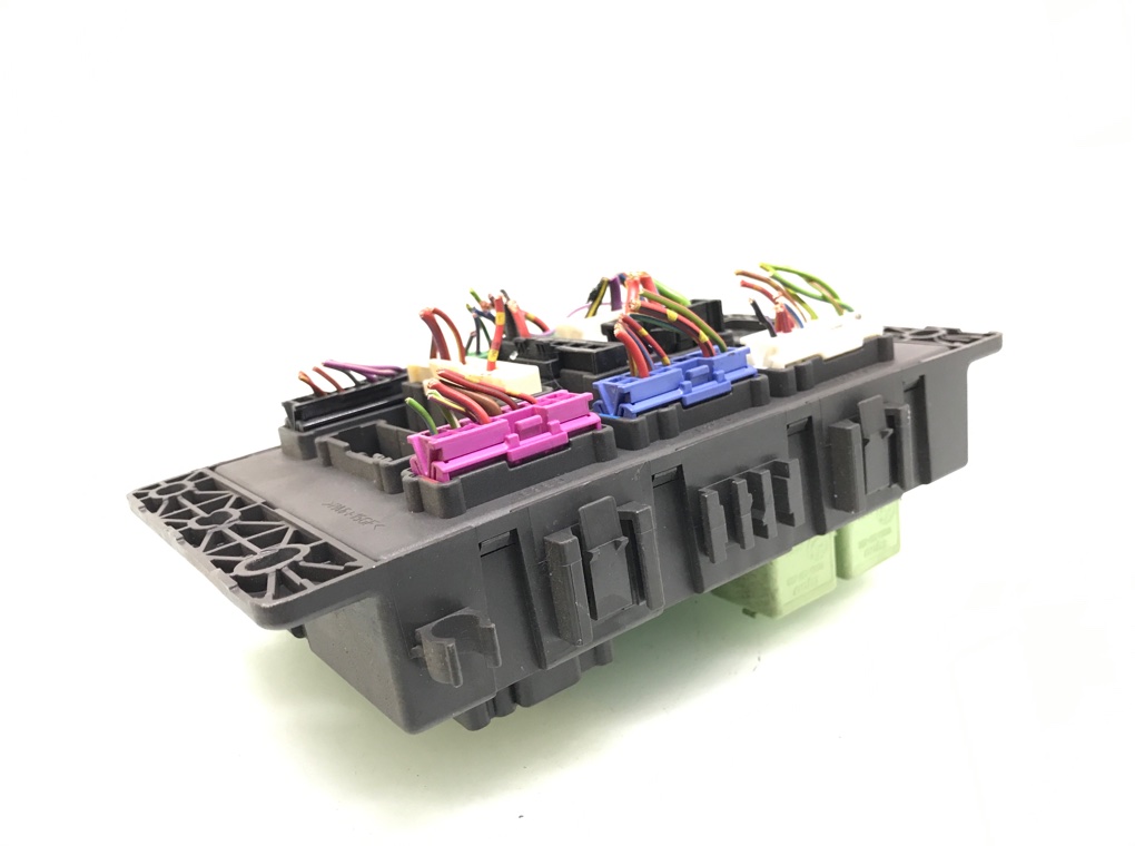 Блок предохранителей бу для Mini Cooper R50 1.6 i,  2002 г.