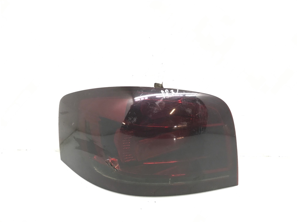 Фонарь задний левый бу для Audi A3 8P 2.0 TDi, 2009 г.