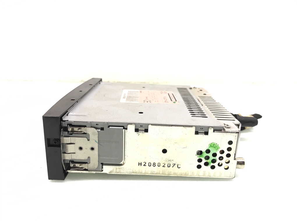 Магнитола бу для Citroen C3 1 1.4 i, 2002 г. Магнитола бу для Citroen C3 1.4 i, 2002 г.