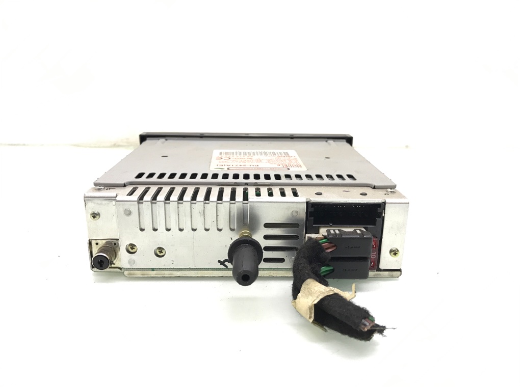 Магнитола бу для Citroen C3 1 1.4 i, 2002 г. Магнитола бу для Citroen C3 1.4 i, 2002 г.