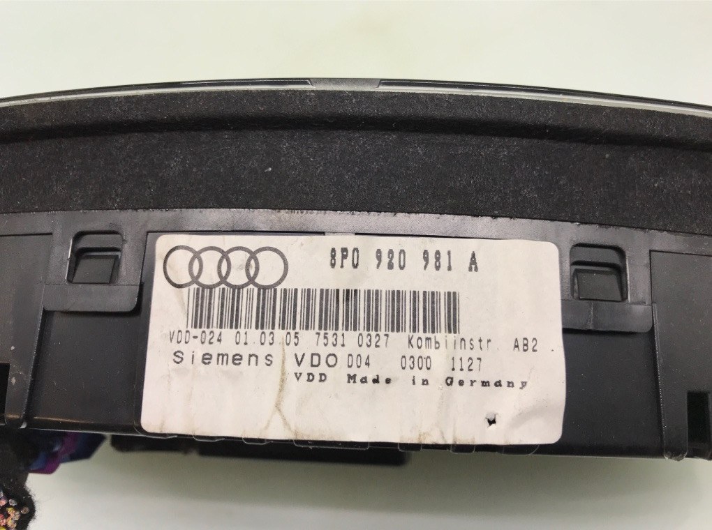 Щиток приборов (приборная панель) бу для Audi A3 8P 2.0 TDi,  2005 г.