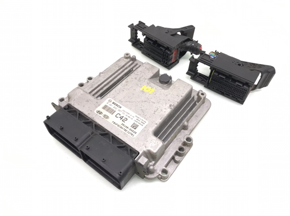 Блок управления двигателем бу для Hyundai i40 1.7 CRDi, 2016 г.