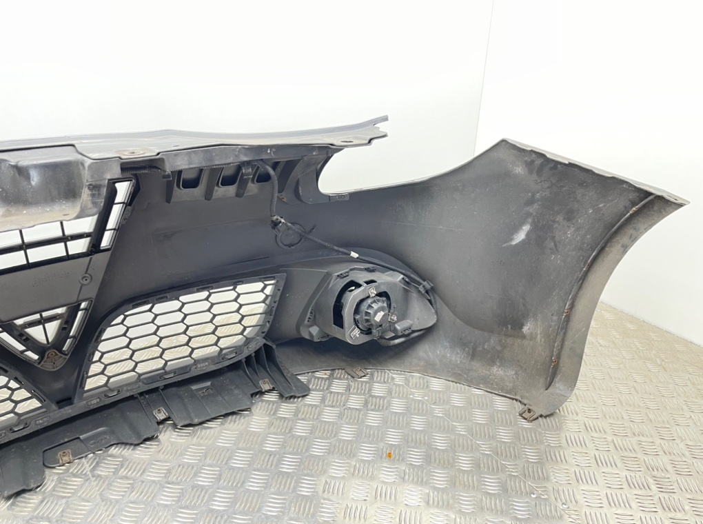 Бампер передний бу для Alfa Romeo Giulietta  2.0 JTD,  2012 г.