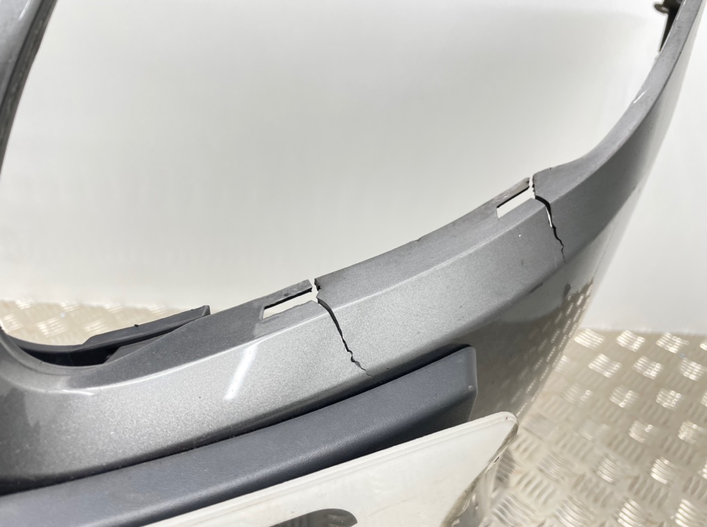 Бампер передний бу для Alfa Romeo Giulietta  2.0 JTD,  2012 г.