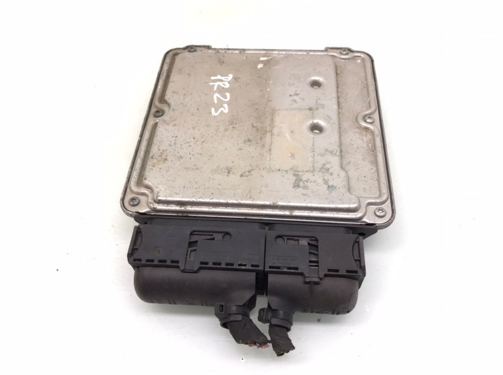 03G906016FF Блок управления двигателем Audi A3 8P 2005 , 0281011905