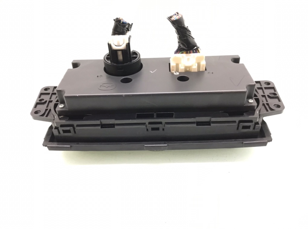 Блок управления печки/климат-контроля бу для Mazda 6 2 2.0 TD, 2008 г. Блок управления печки/климат-контроля бу для Mazda 6 2 2.0 TD, 2008 г.