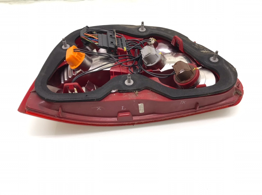 Фонарь задний правый бу для Jaguar X-Type  2.1 i,  2005 г.