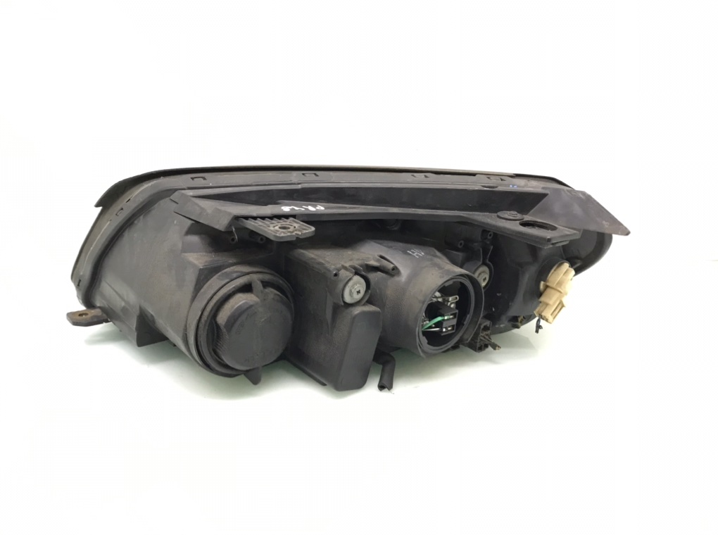 Фара правая бу для Chevrolet Captiva 2.0 VCDi, 2008 г. Фара правая бу для Chevrolet Captiva 2.0 VCDi, 2008 г.
