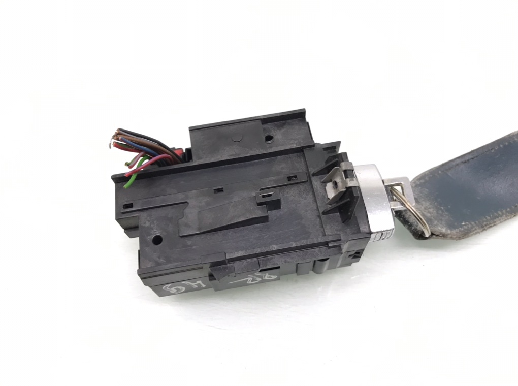 Замок зажигания бу для Volkswagen Passat B6 2.0 TDi, 2007 г. Замок зажигания бу для Volkswagen Passat B6 2.0 TDi, 2007 г.