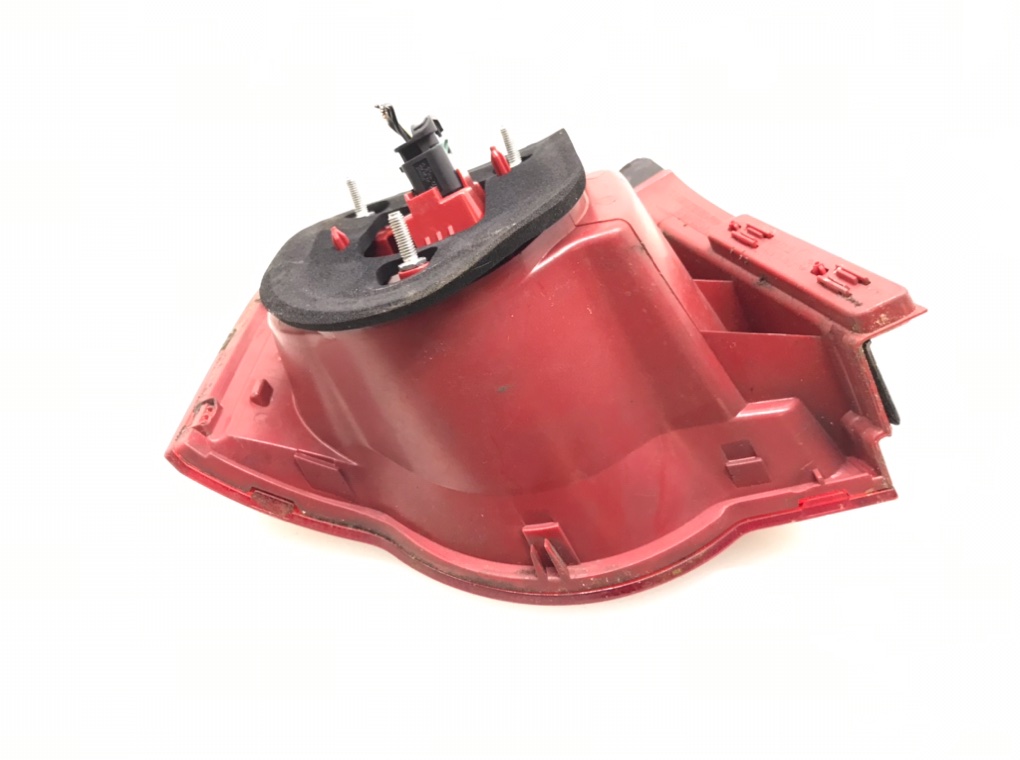 Фонарь задний правый бу для Volkswagen Passat B6 2.0 TDi,  2007 г.