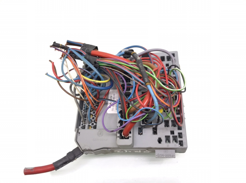 Блок предохранителей бу для Fiat Panda 1.2 i, 2004 г. Блок предохранителей бу для Fiat Panda 1.2 i, 2004 г.