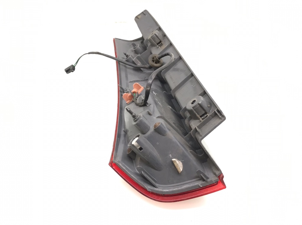 Фонарь задний правый бу для Kia Ceed  1.6 CRDi,  2008 г.