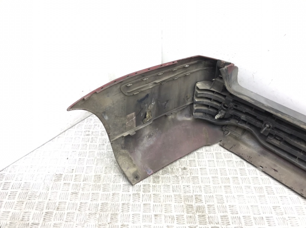 Бампер задний бу для Volvo V70 2.4 i, 2002 г. Бампер задний бу для Volvo V70 2.4 i, 2002 г.