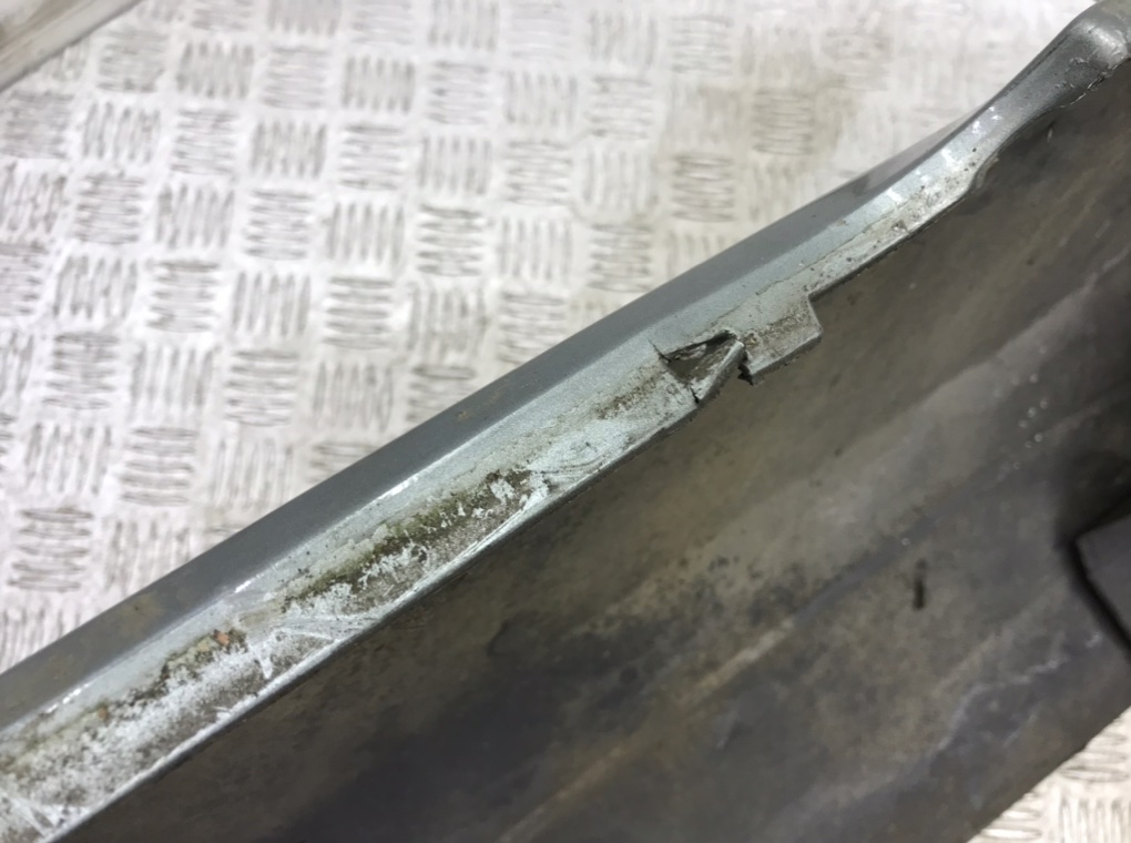 Бампер задний бу для Land Rover Range Rover 3 3.0 TD,  2005 г.