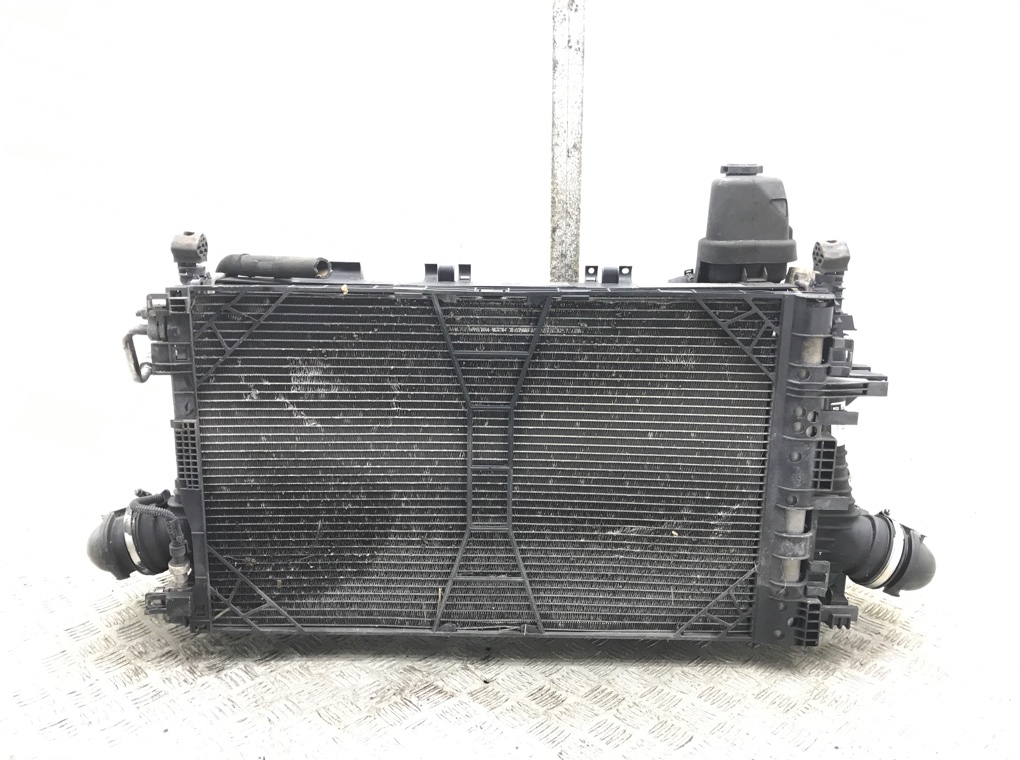 Кассета радиаторов бу для Opel Insignia  2.0 CDTi,  2010 г.