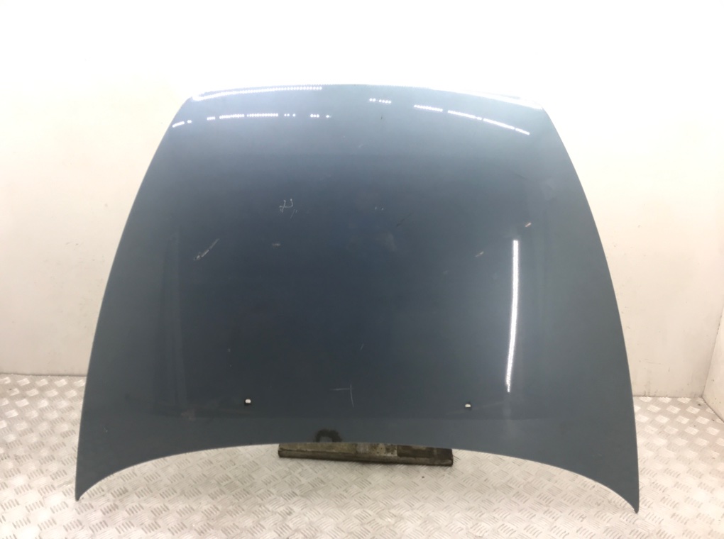 Капот бу для Volvo V50 , 2009