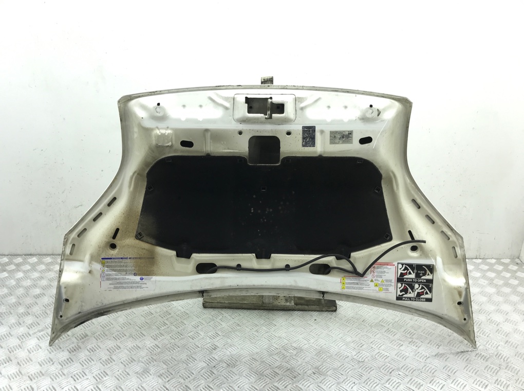 Капот бу для Peugeot Bipper 1.3 CDTi, 2012 г. Капот бу для Peugeot Bipper 1.3 CDTi, 2012 г.