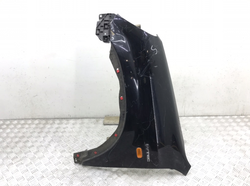 Крыло переднее левое бу для Honda CR-V 2.0 i, 2002 г.