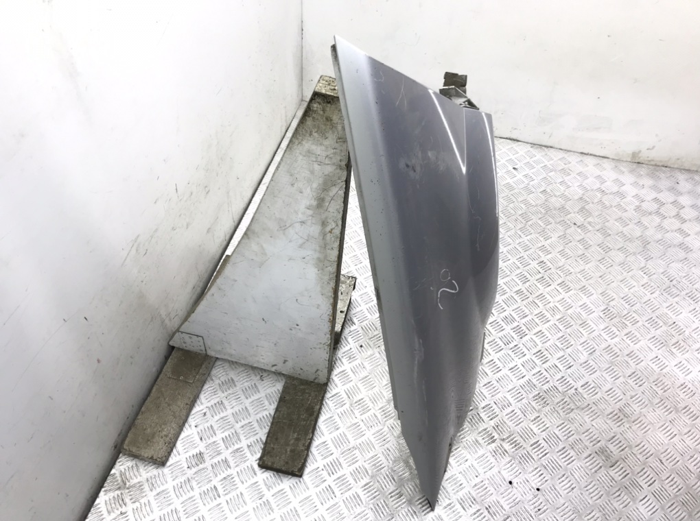 Крыло переднее правое бу для Renault Megane 2 1.6 i,  2007 г.