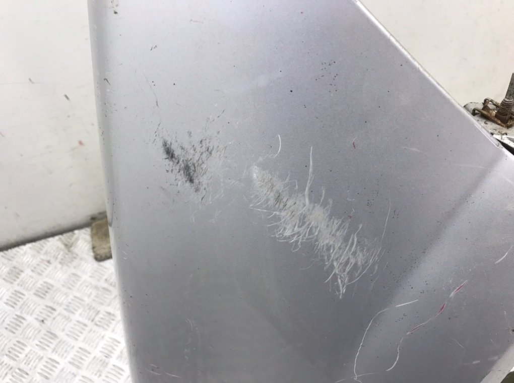 Крыло переднее правое бу для Renault Megane 2 1.6 i,  2007 г.