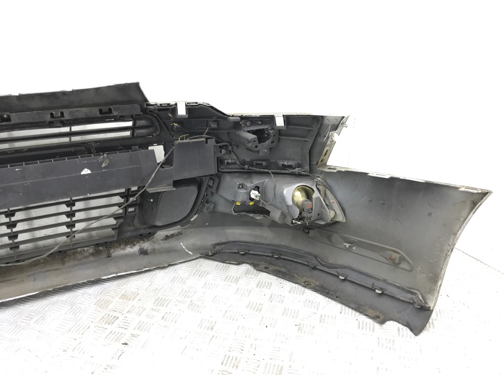 Бампер передний бу для Citroen C5  2.0 HDi,  2011 г.