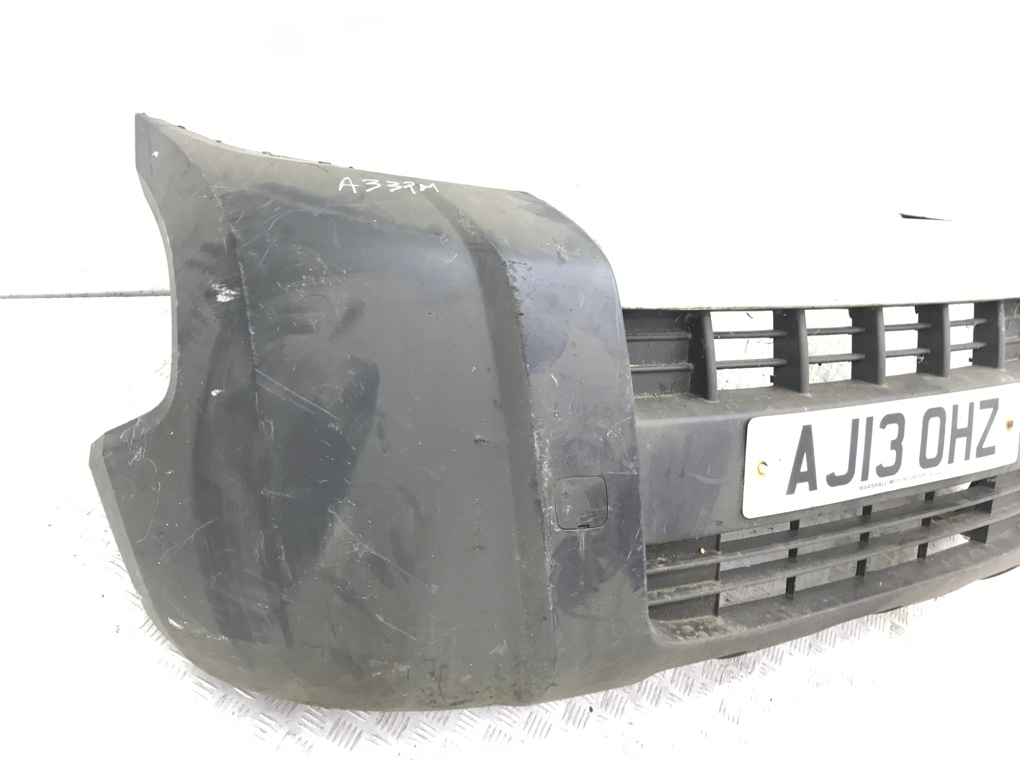 Бампер передний бу для Peugeot Bipper  1.3 HDi,  2013 г.