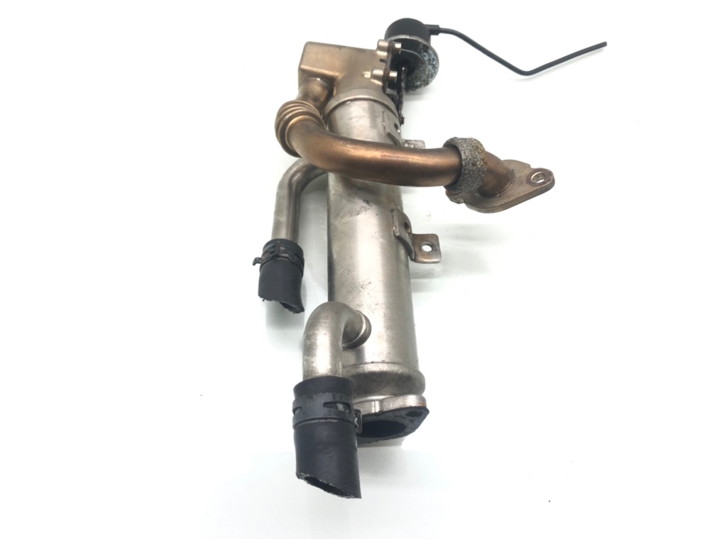 Радиатор EGR бу для Audi A4 B7 2.0 TDi,  2005 г.