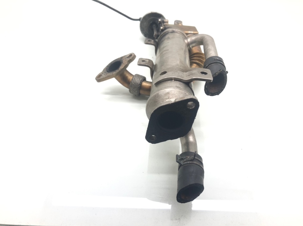 Радиатор EGR бу для Audi A4 B7 2.0 TDi,  2005 г.