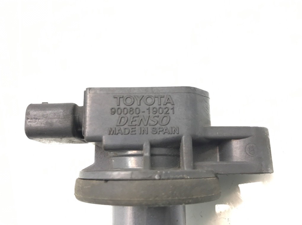 Катушка зажигания бу для Toyota Yaris P1 1.0 i,  2003 г.