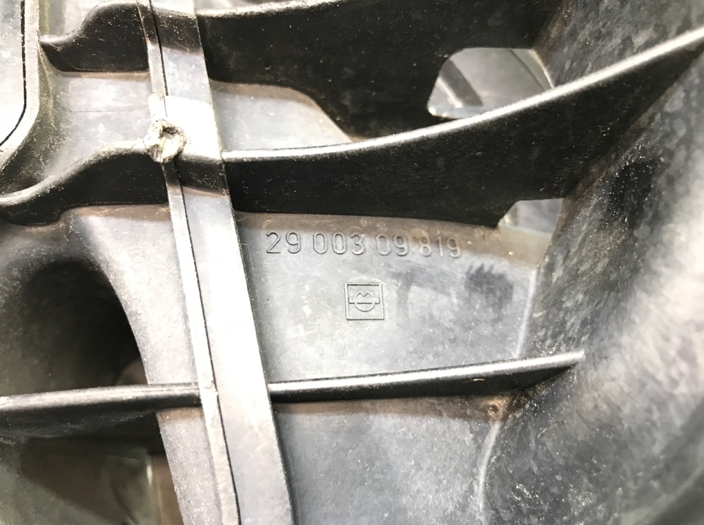 Коллектор впускной бу для Toyota Yaris P1 1.0 i,  2003 г.