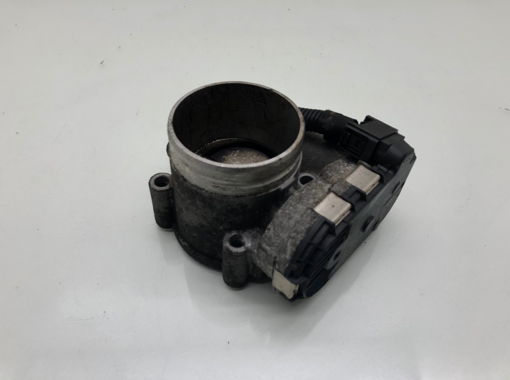 Заслонка дроссельная бу для Alfa Romeo 147  1.6 i,  2005 г.