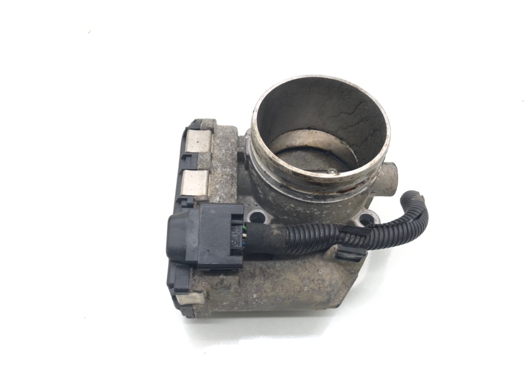 Заслонка дроссельная бу для Alfa Romeo 147  1.6 i,  2005 г.