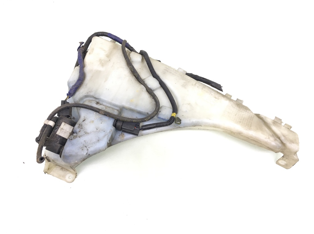 Бачок омывателя бу для Volvo V50  1.6 TD,  2009 г.