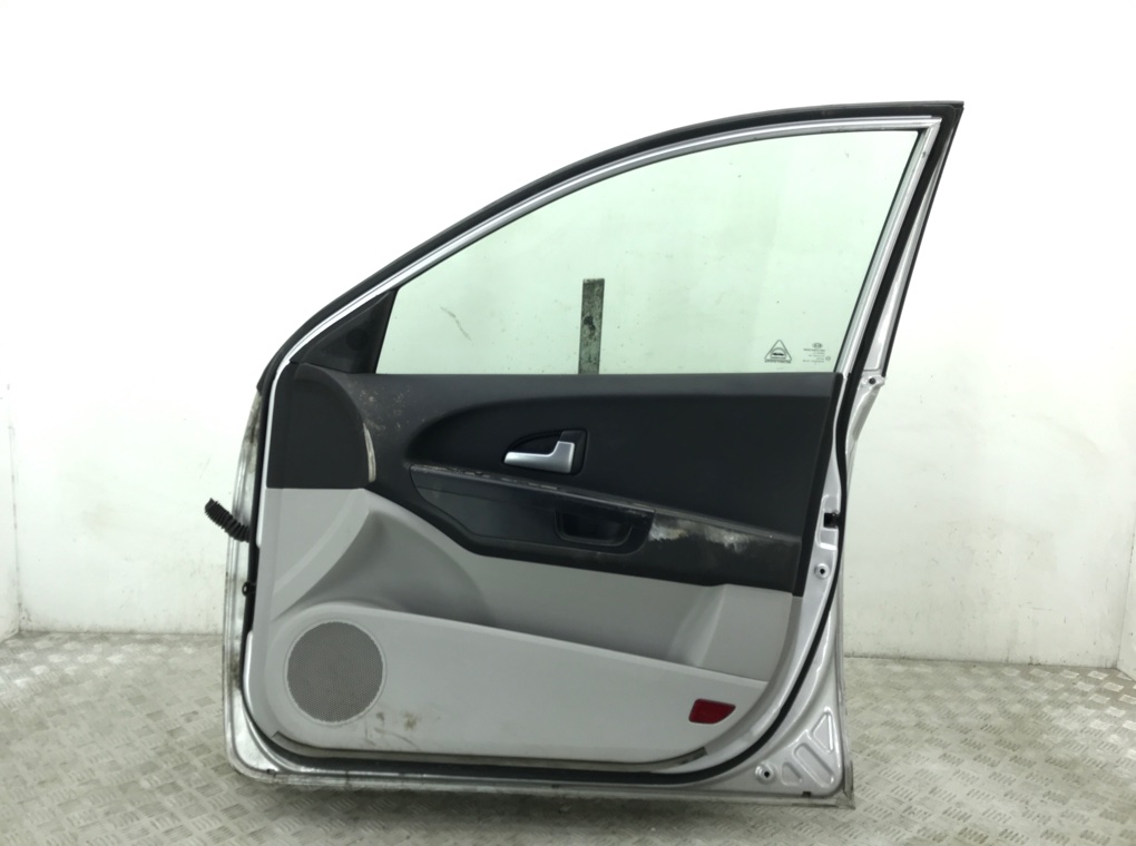 Дверь передняя правая бу для Kia Ceed  1.6 i,  2008 г.
