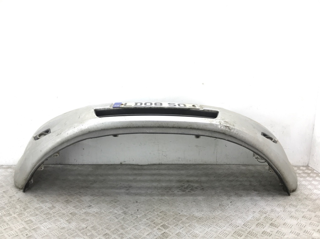 Бампер передний бу для Kia Ceed  1.6 i,  2008 г.