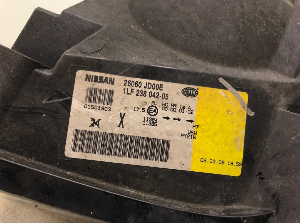 Фара левая бу для Nissan Qashqai 1.5 DCi, 2009 г. Фара левая бу для Nissan Qashqai 1.5 DCi, 2009 г.