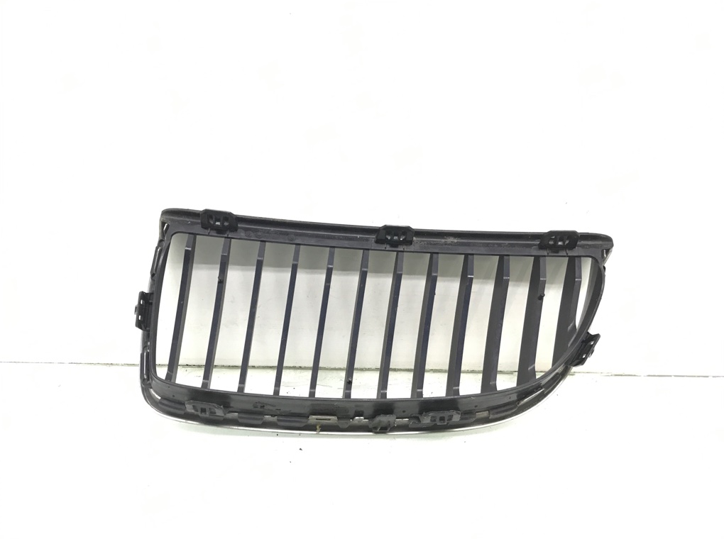 Решетка радиатора бу для BMW 3 E90/E91/E92/E93 2.0 TD,  2007 г.