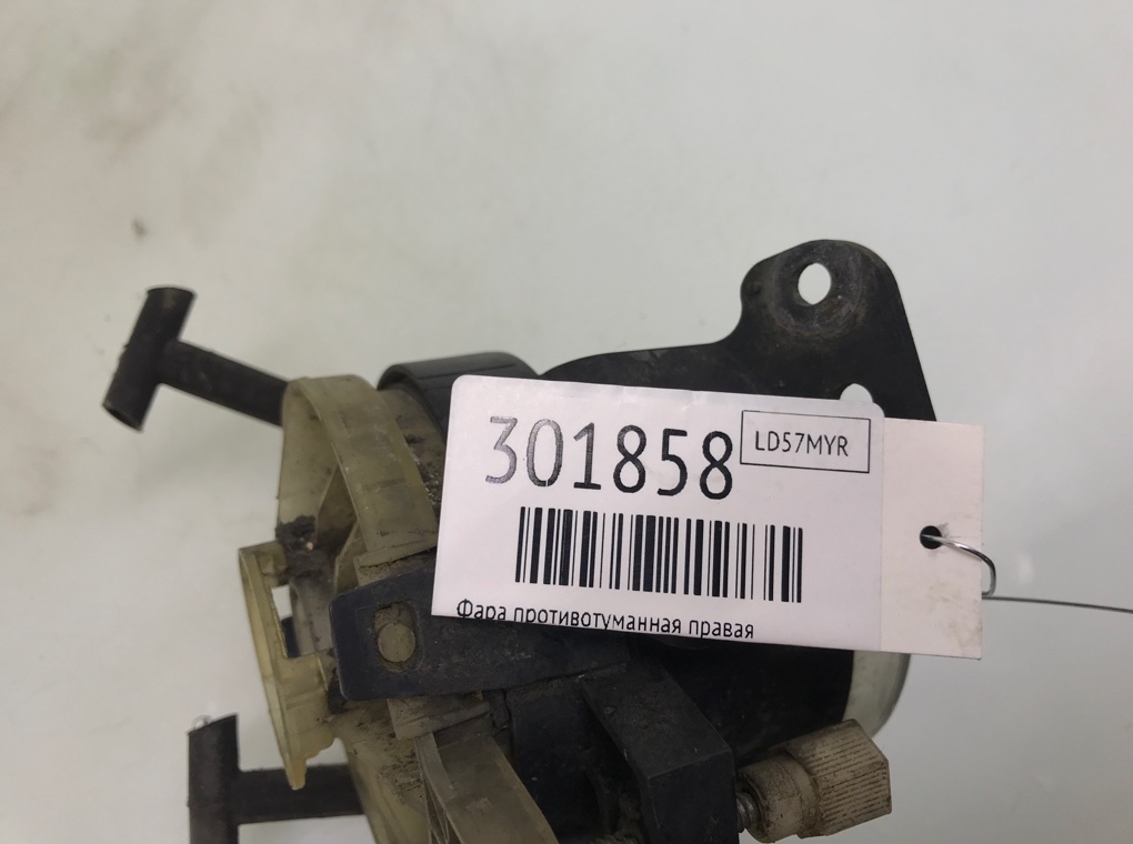 Фара противотуманная правая бу для BMW 3 E90/E91/E92/E93 2.0 TD,  2007 г.