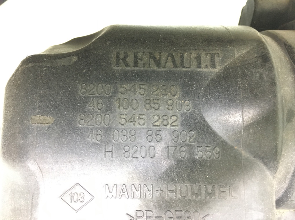 Корпус воздушного фильтра бу для Renault Megane  1.9 DCi,  2006 г.