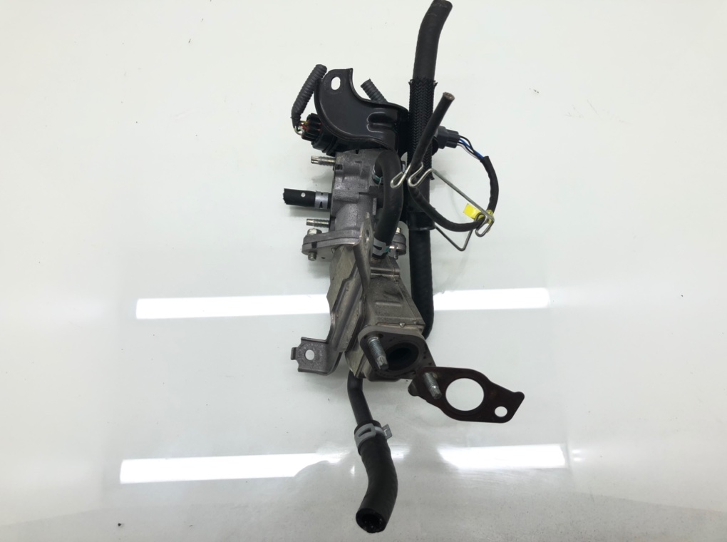Радиатор EGR бу для Toyota Yaris XP130 1.5 i,  2016 г.