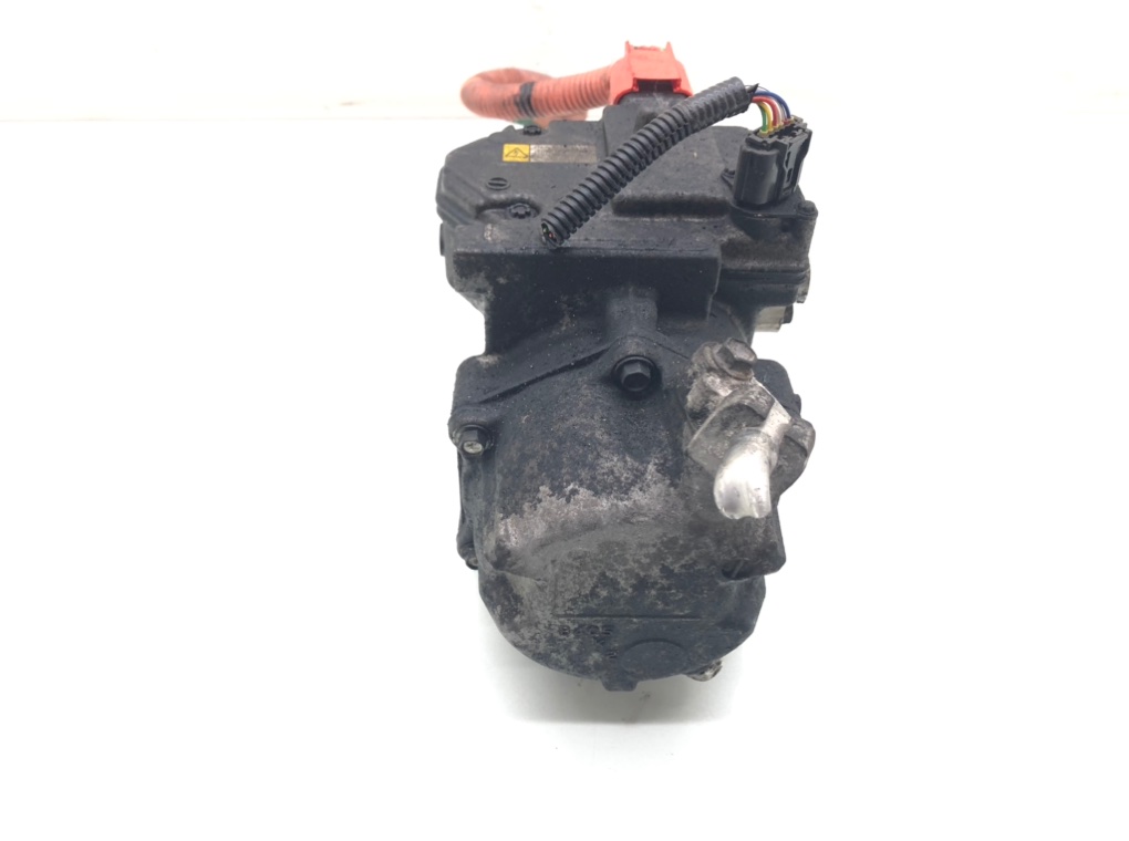 Компрессор кондиционера бу для Toyota Yaris XP130 1.5 i,  2016 г.