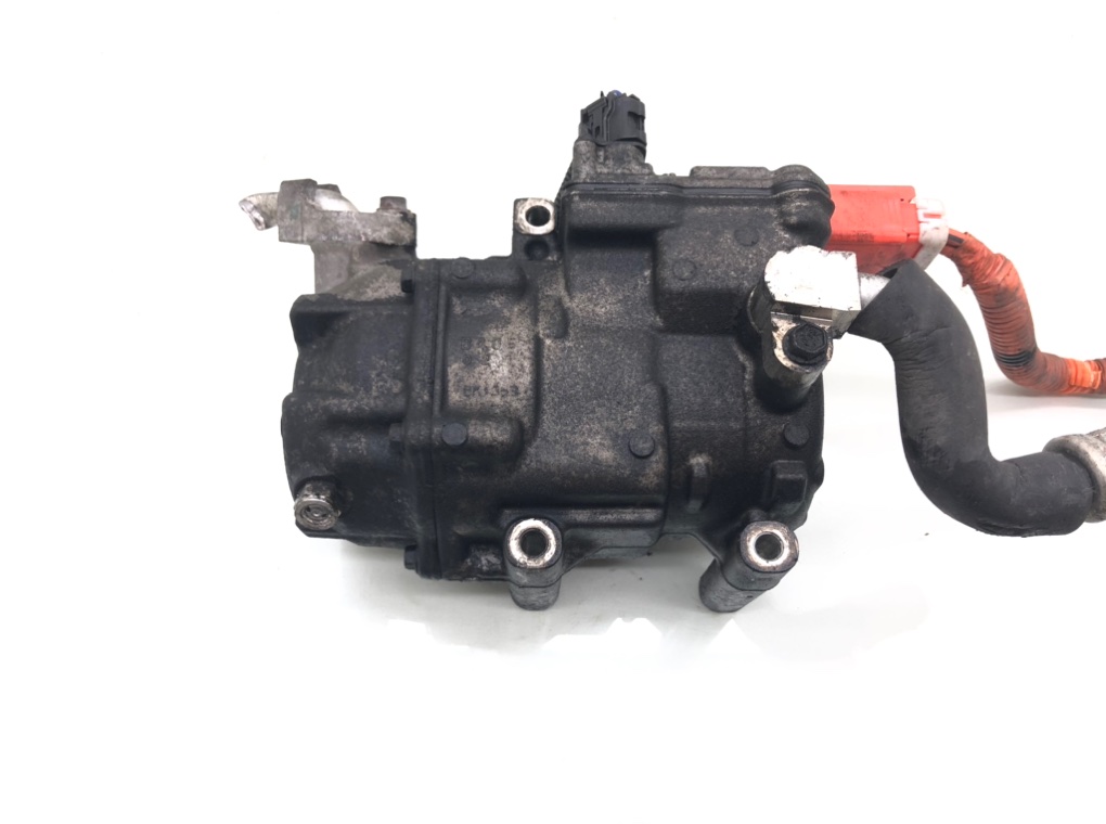 Компрессор кондиционера бу для Toyota Yaris XP130 1.5 i,  2016 г.