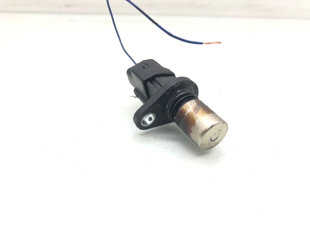 Датчик распредвала бу для Toyota Yaris XP130 1.5 i,  2016 г.