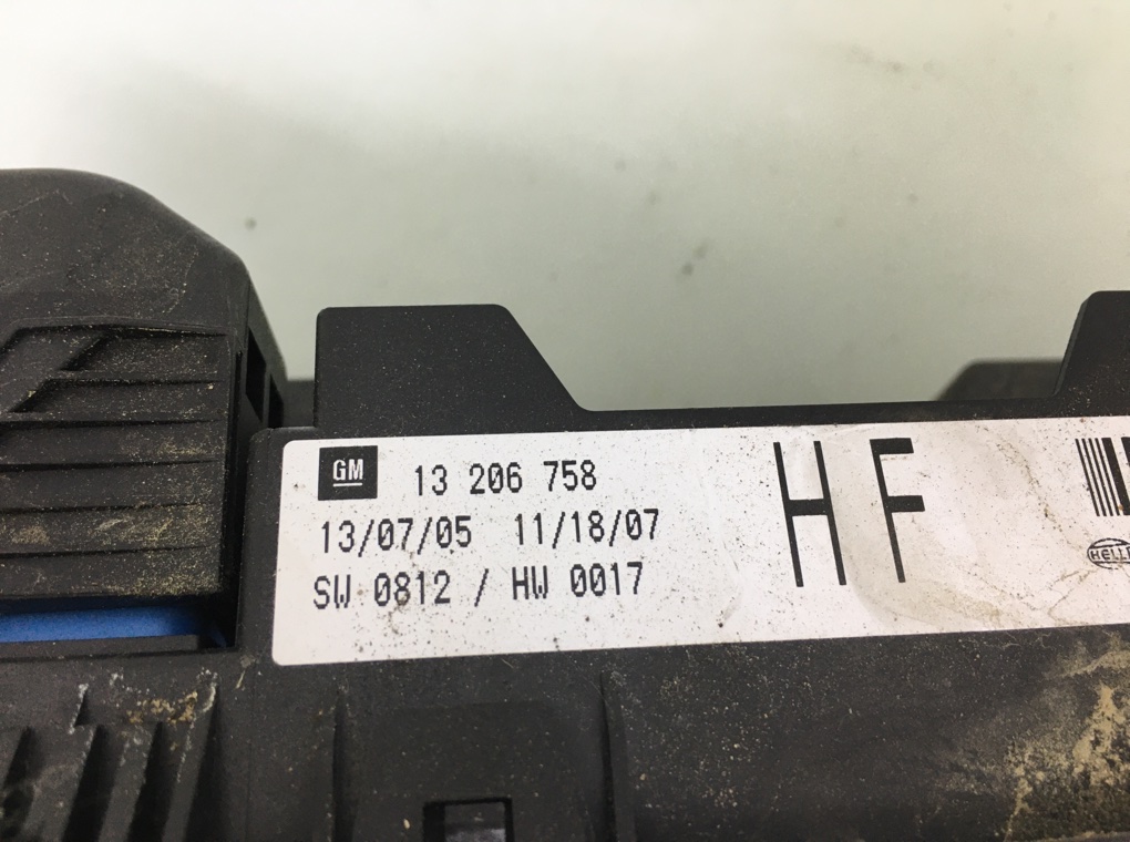 Блок комфорта бу для Opel Zafira B 1.9 CDTi,  2005 г.