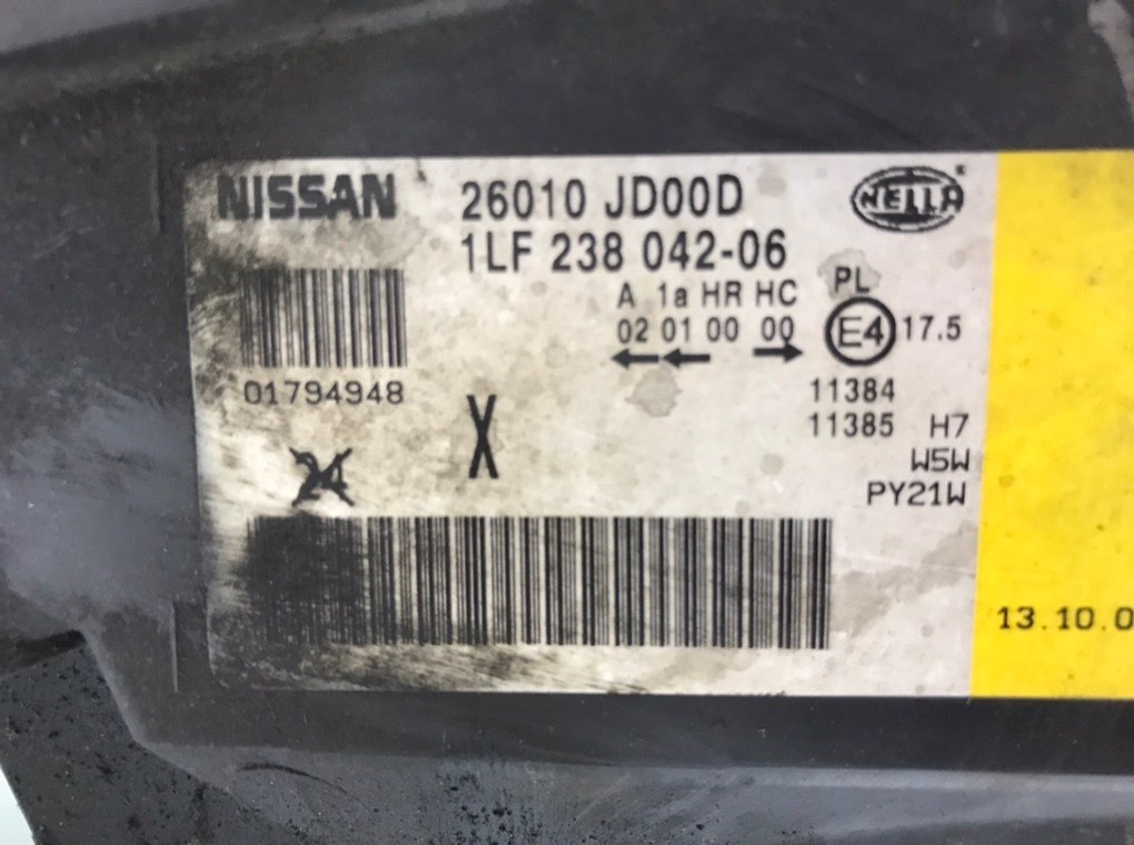 Фара правая бу для Nissan Qashqai  1.5 DCi,  2009 г.